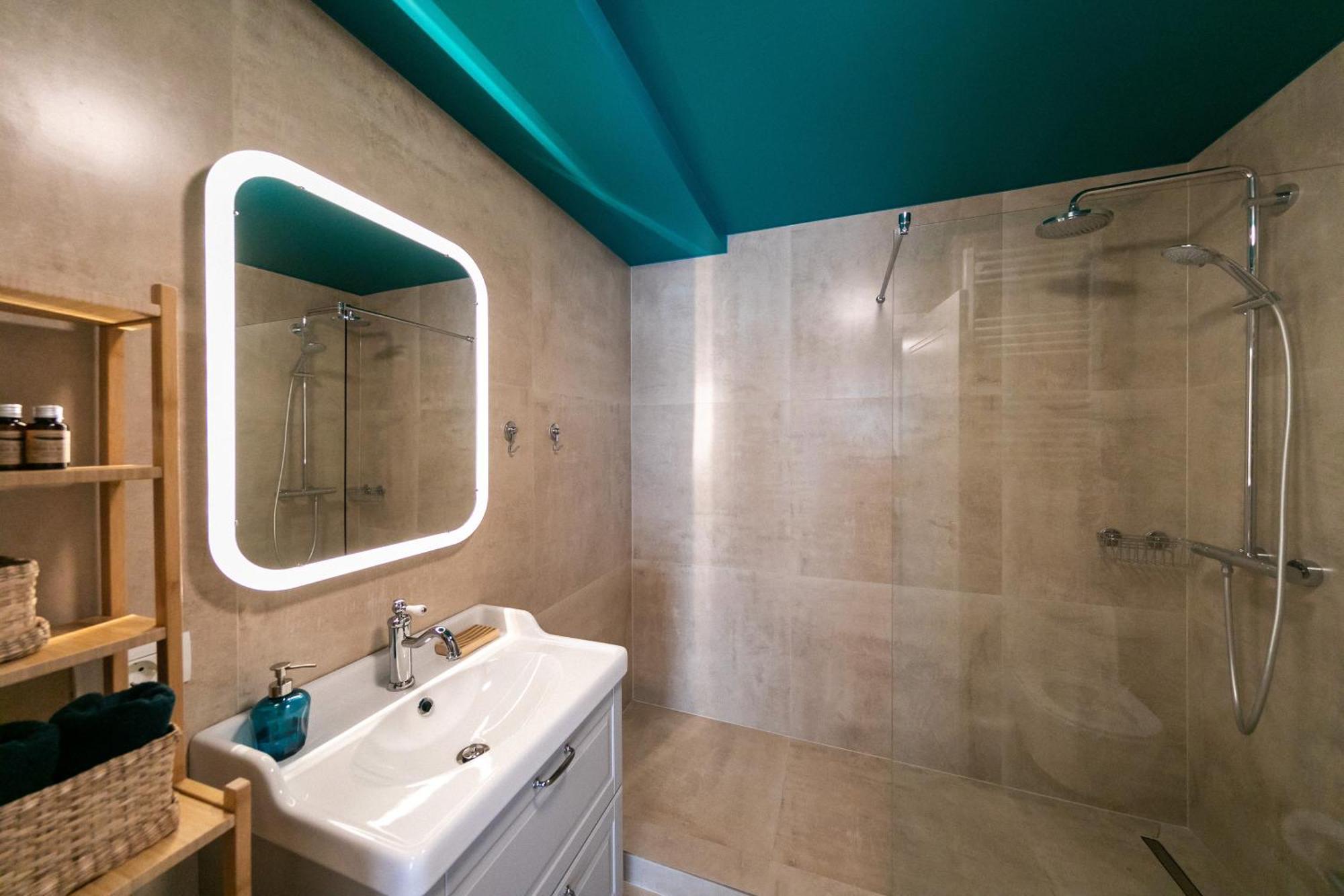 Blue Shadow - Moxa Home - New Building Bucureşti Eksteriør bilde